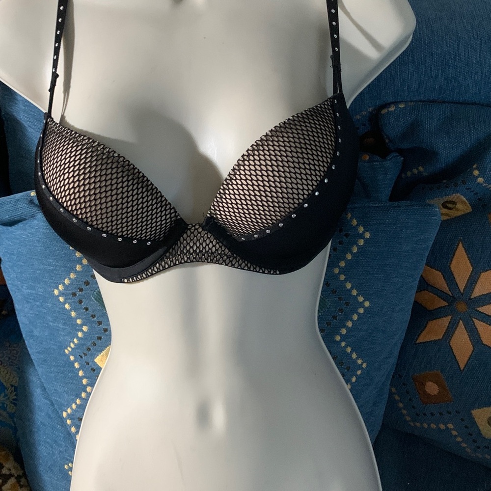 NWT Victoria Secret Balmain collaboration Bra Black Fishnet Push Up